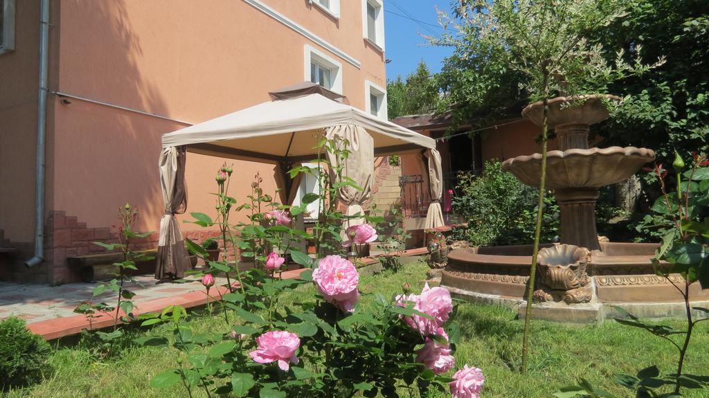 טרוסקבץ Apartments And Sauna מראה חיצוני תמונה